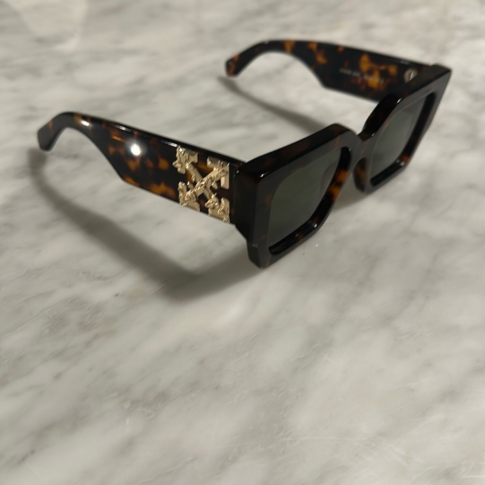 Off-White Catalina Square Sunglasses